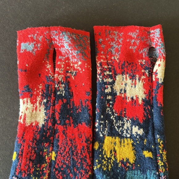 Infinity Wool Scarf Set - Picture 4 of 6